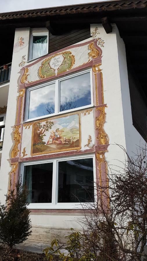 Am Frassl'S Biche Apartment การ์มิช-พาร์เทนเคียร์เชน ภายนอก รูปภาพ